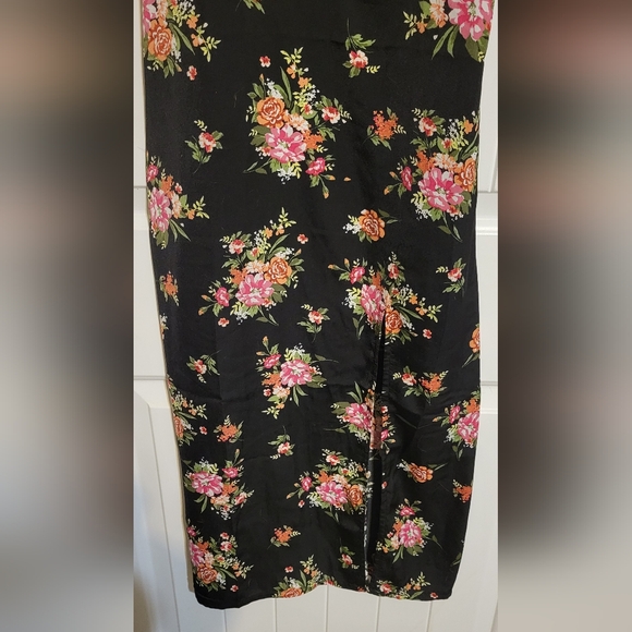 Fashion Nova Midi Length Slip Dress with Slit NWT - Picture 4 of 6